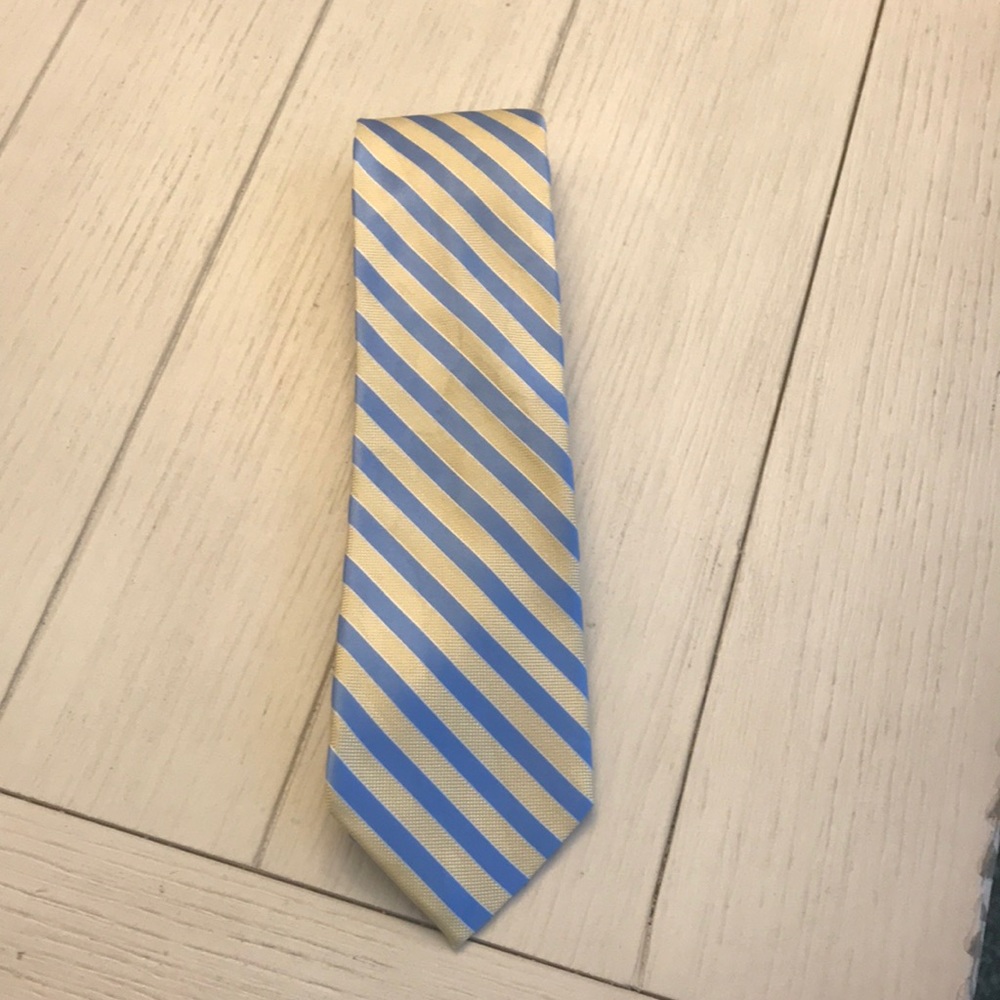 Nautica tie